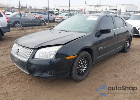 2008 Mercury Milan V6 Premier z USA, uszkodzony, nr VIN 3MEHM08168R630894